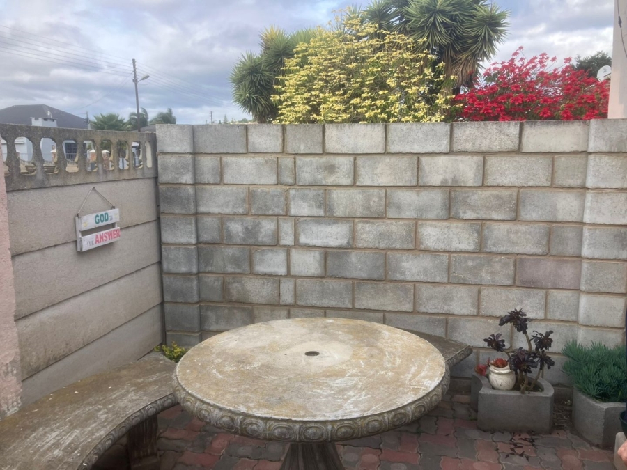 3 Bedroom Property for Sale in Retief Eastern Cape
